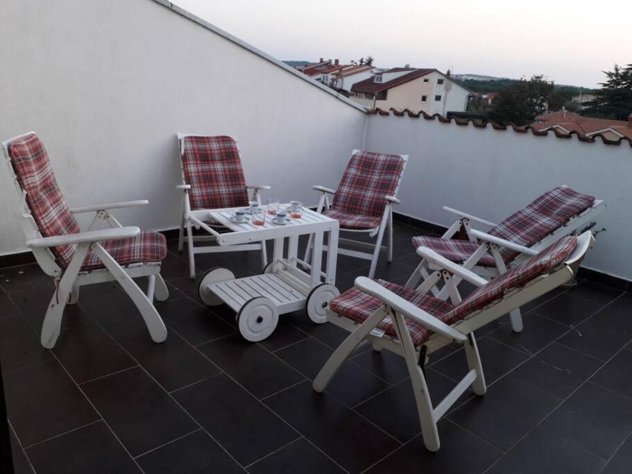 House Divna Villa Valbandon Екстериор снимка
